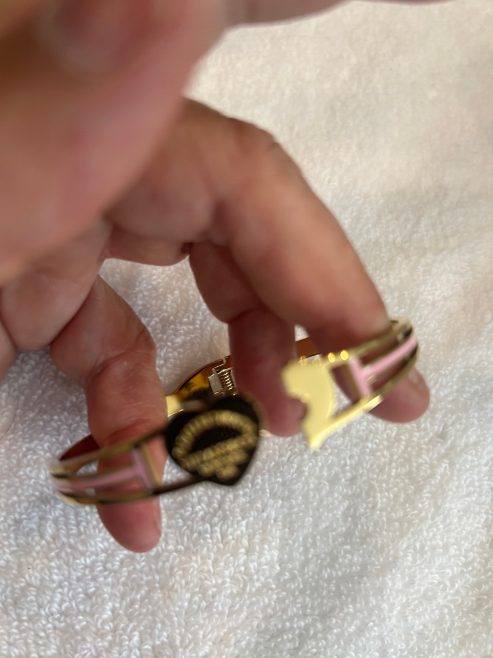 💖 Heart Bracelet 💖 - Picture 4 of 8